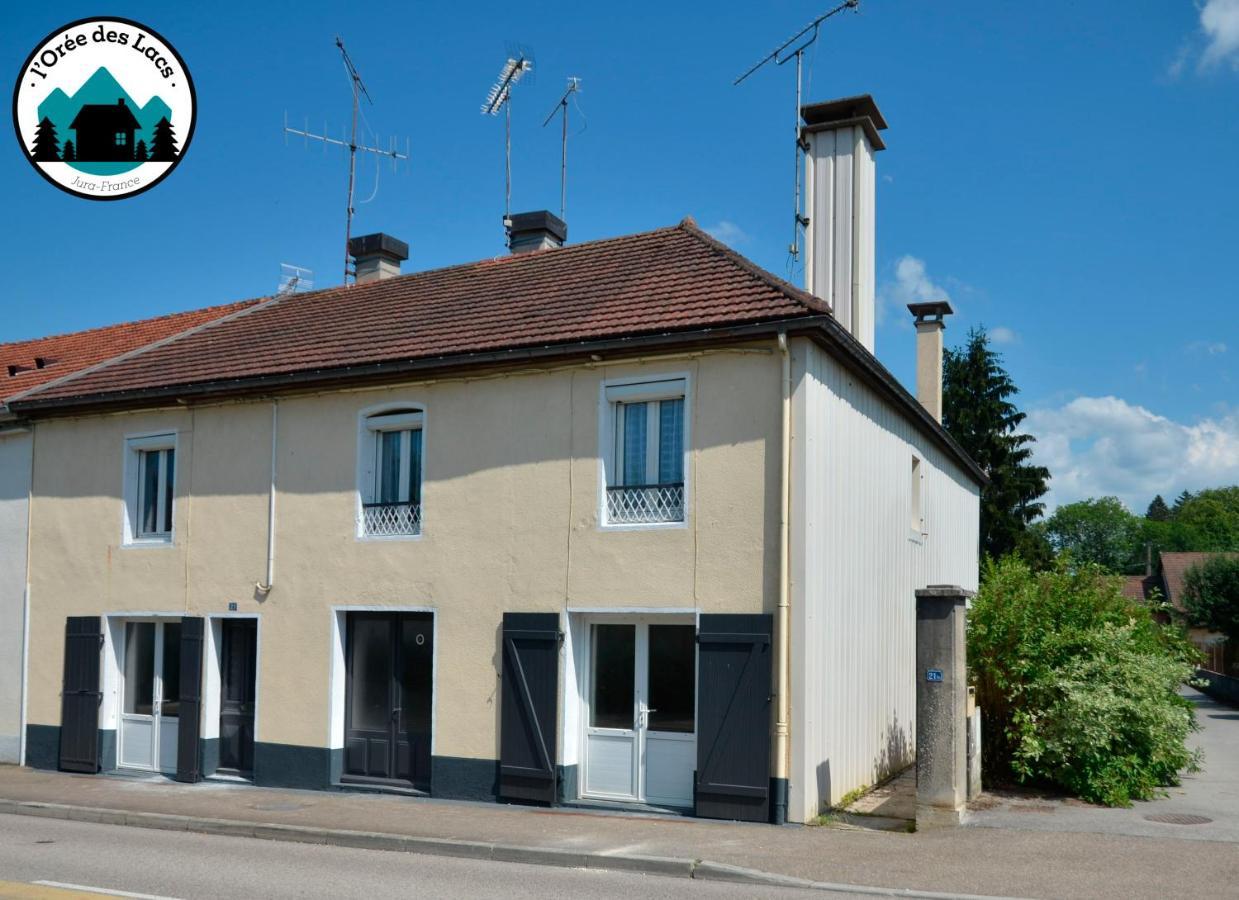 L'Oree Des Lacs Pont-de-Poitte Exterior photo